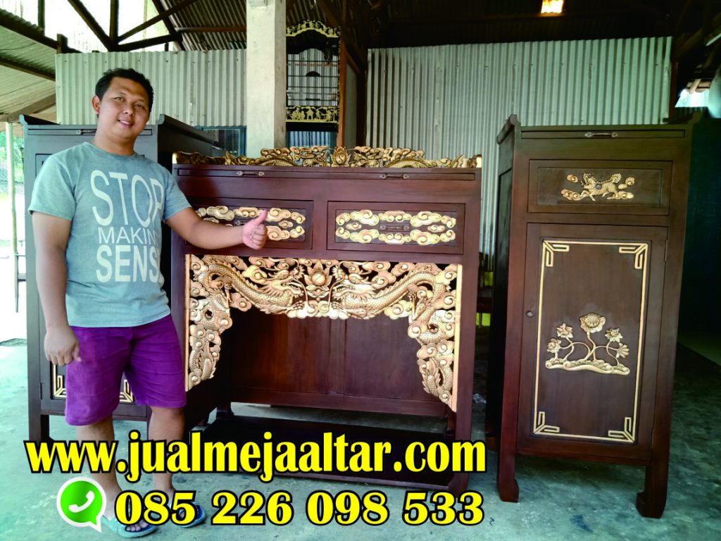 Meja Altar Sembahyang