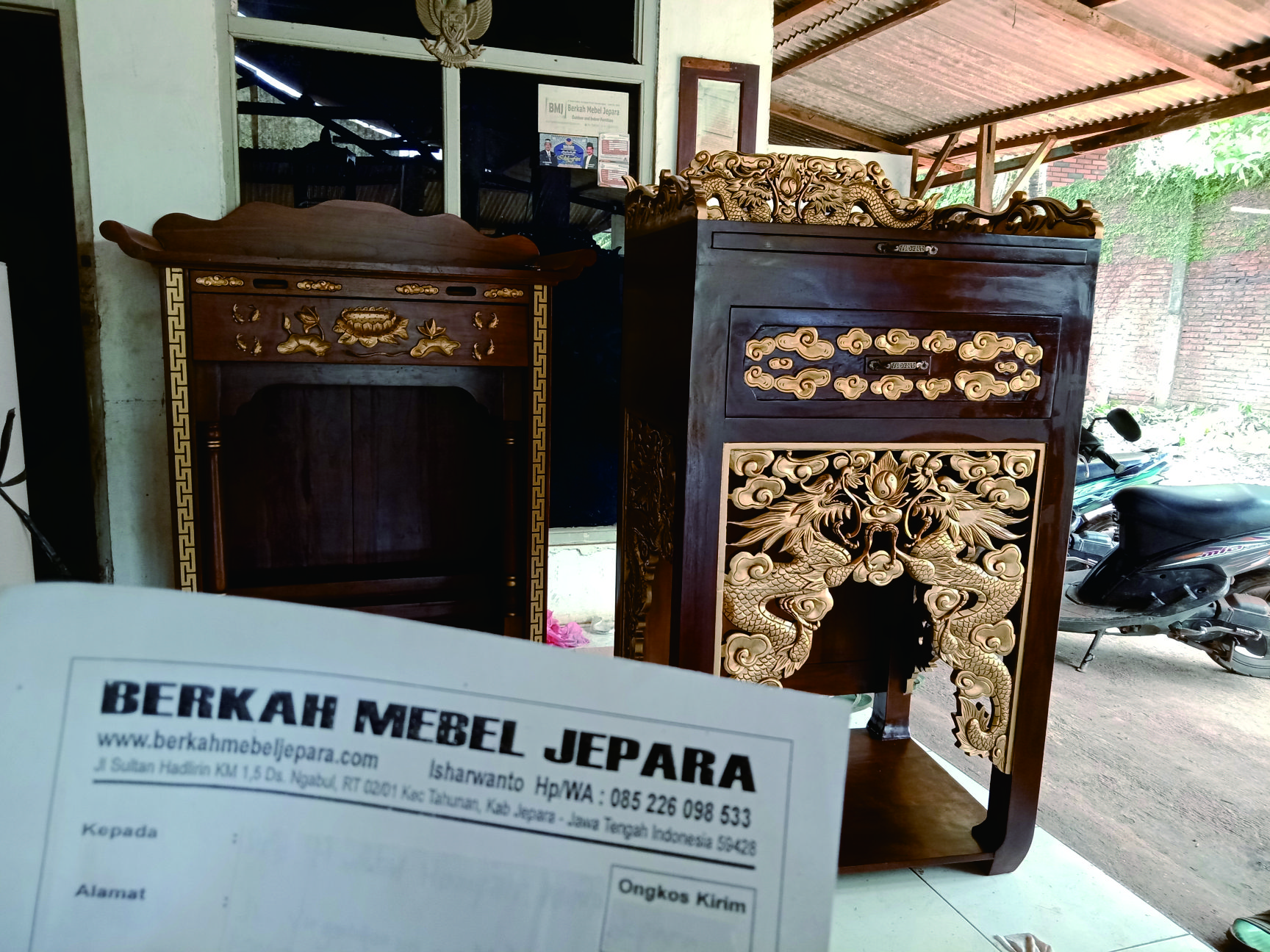 Meja Altar Sembahyang