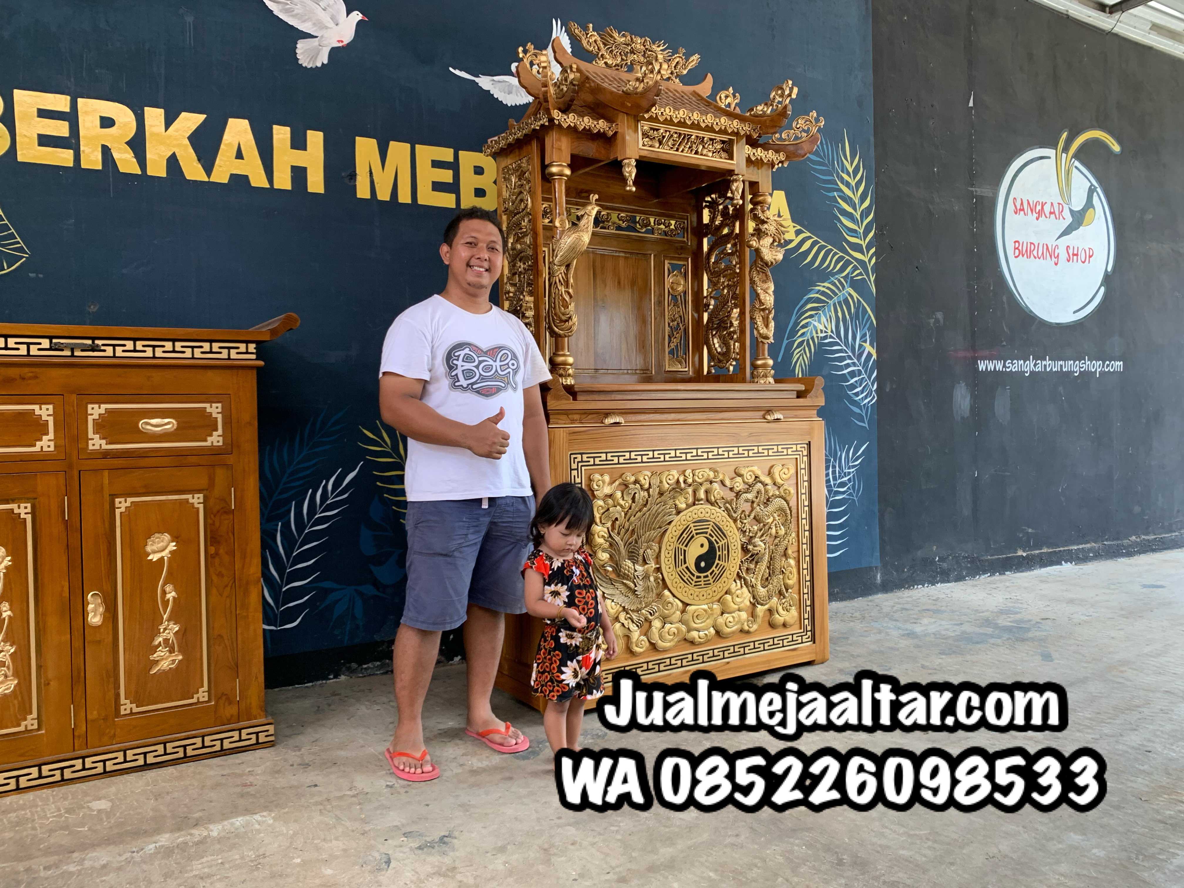 Altar sembahyang di rumah