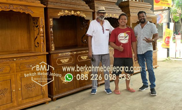 Hindu altar cabinet